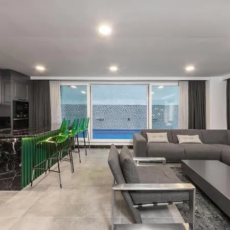 Denize 200m Sehir Merkezi Bahce * Antalya