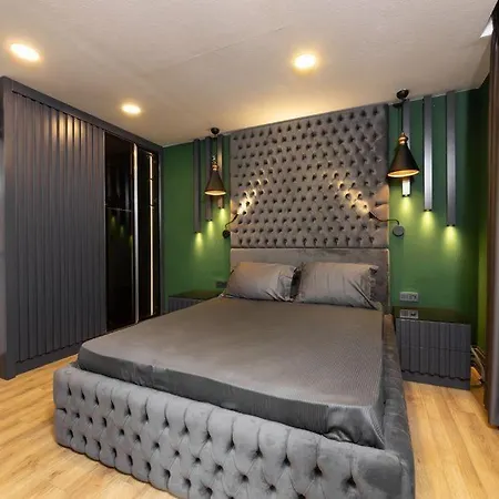 Denize 200m Sehir Merkezi Bahce * Antalya